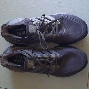 Adidas Ultraboost Women size 9.5